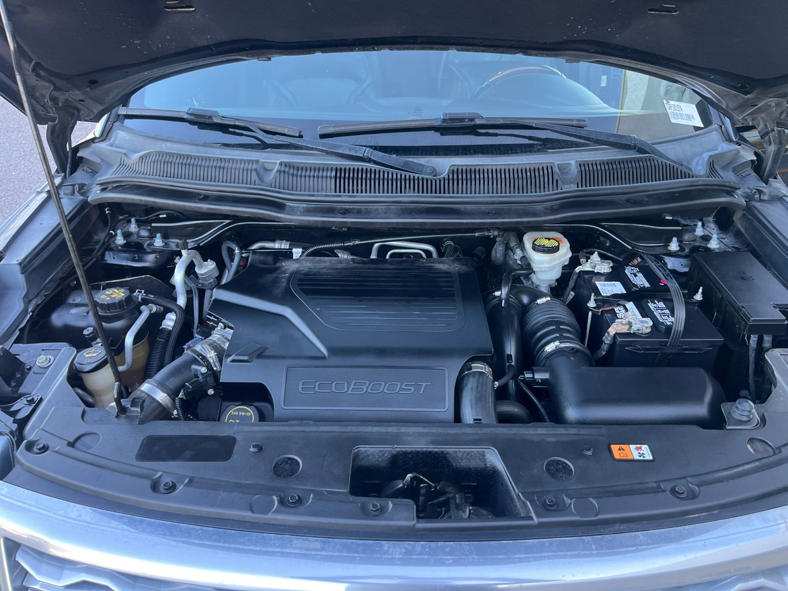 Used 2016 Ford Explorer Platinum image 21