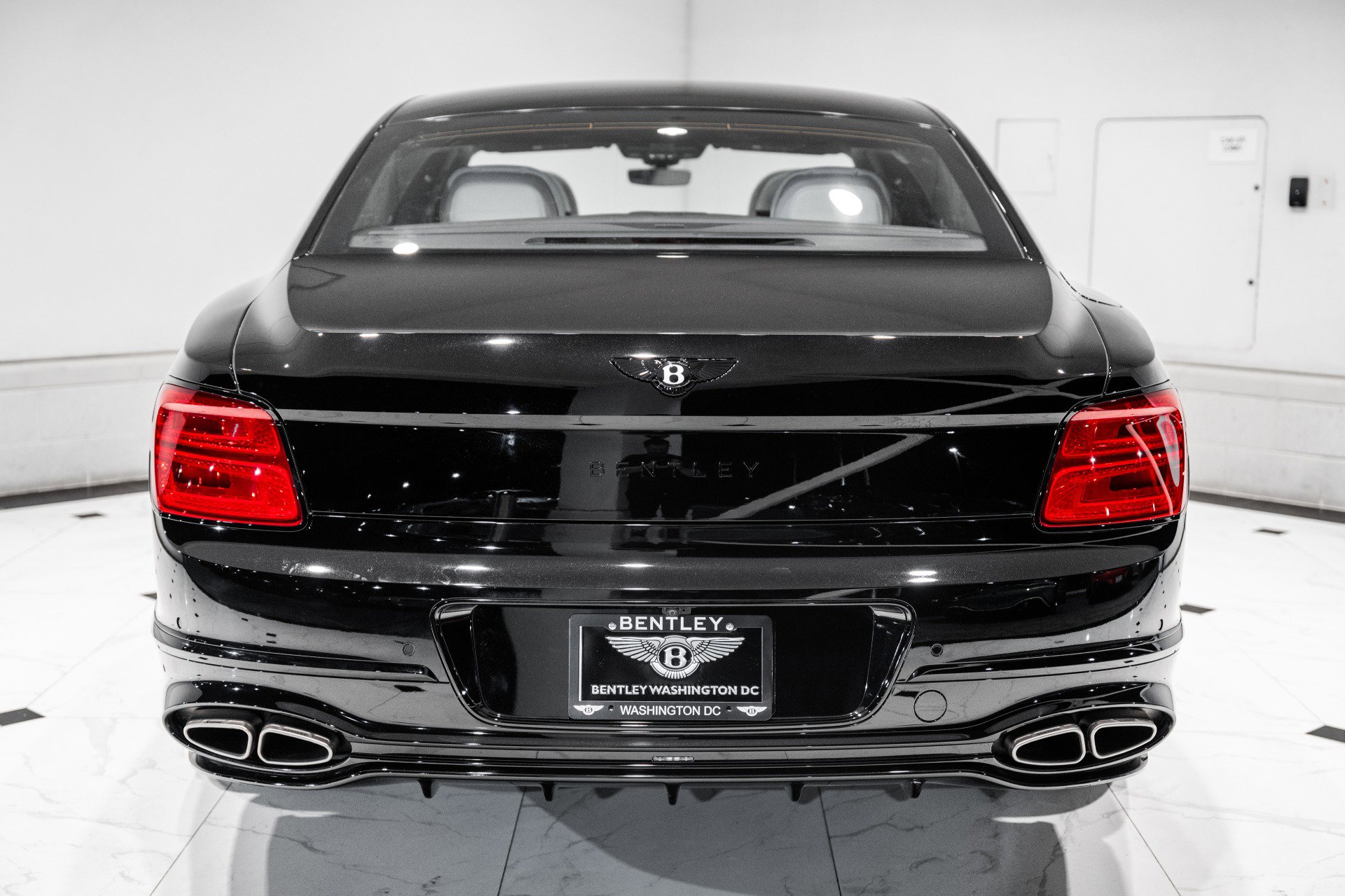 New 2026 Bentley Flying Spur Plug-In Hybrid image 10