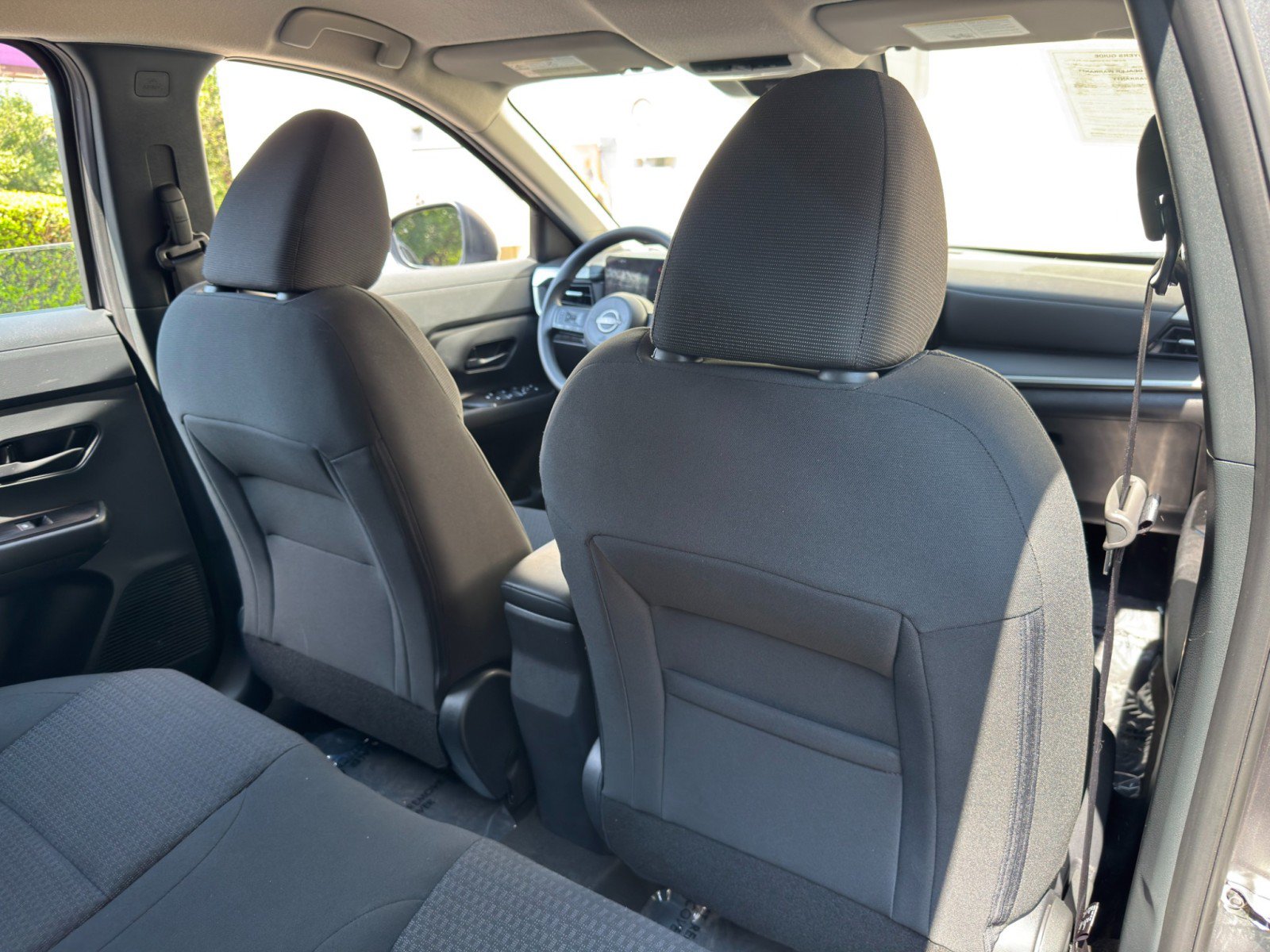 Used 2025 Nissan Kicks S FWD image 27