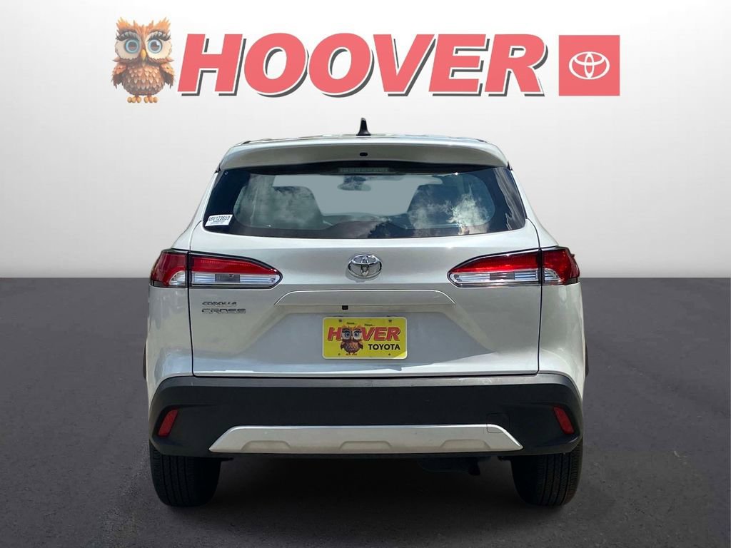 Used 2025 Toyota Corolla Cross L FWD image 3