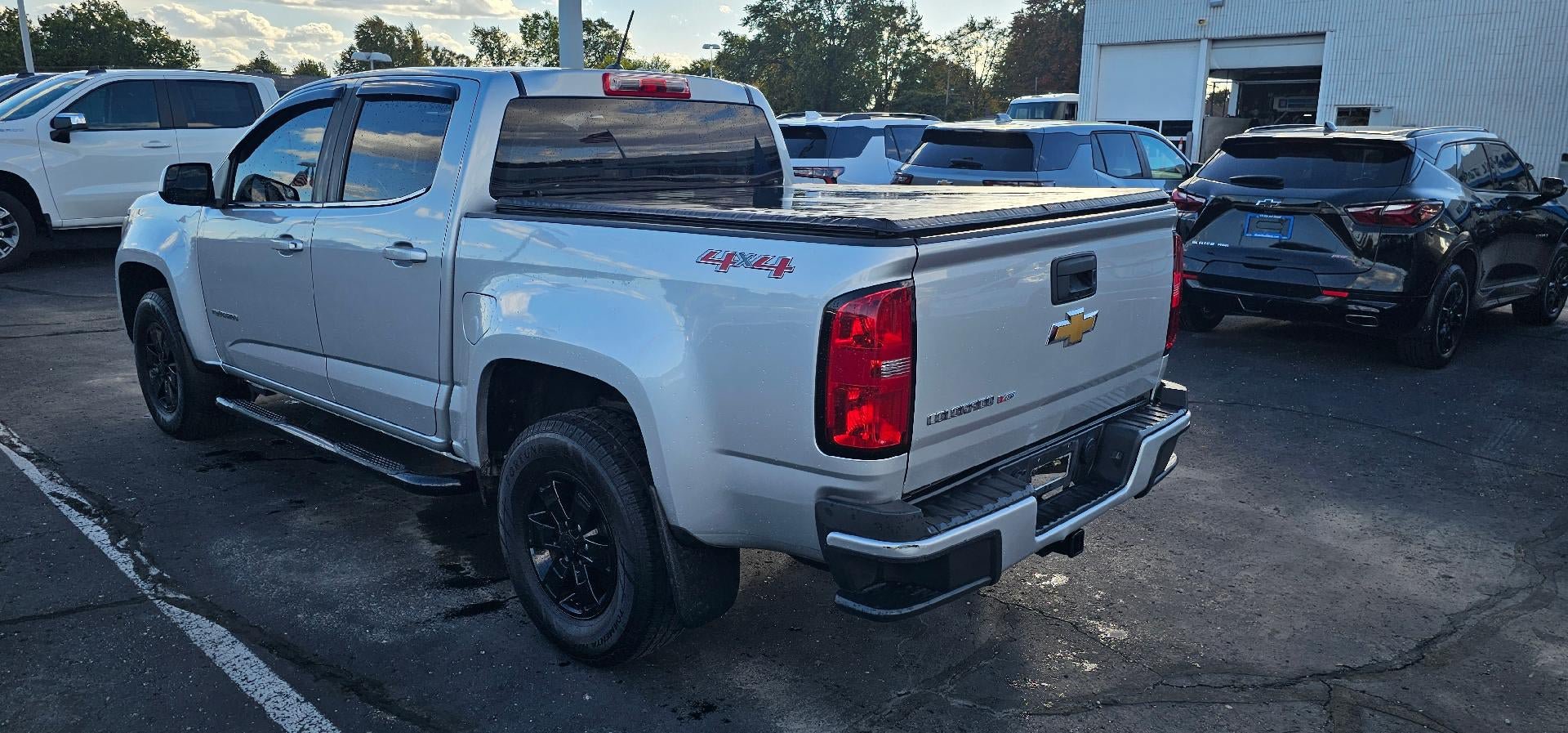 Used 2020 Chevrolet Colorado W/T w/ WT Convenience Package AWD/4WD image 5