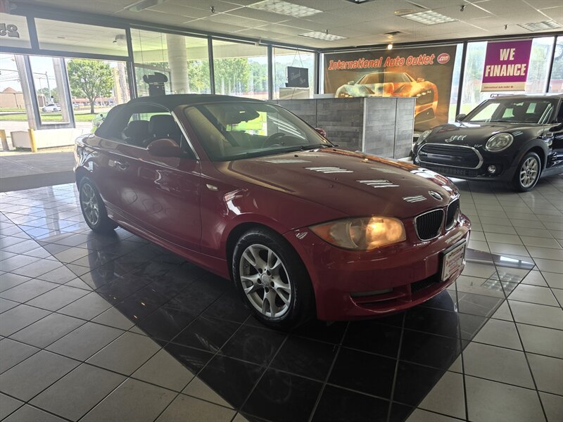 Used 2009 BMW 128i Convertible RWD image 30