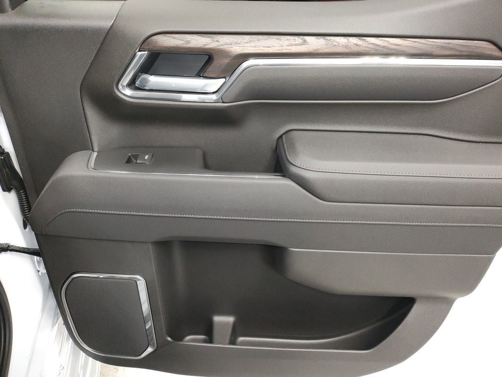 New 2026 GMC Sierra 1500 SLT w/ SLT Premium Plus Package image 14