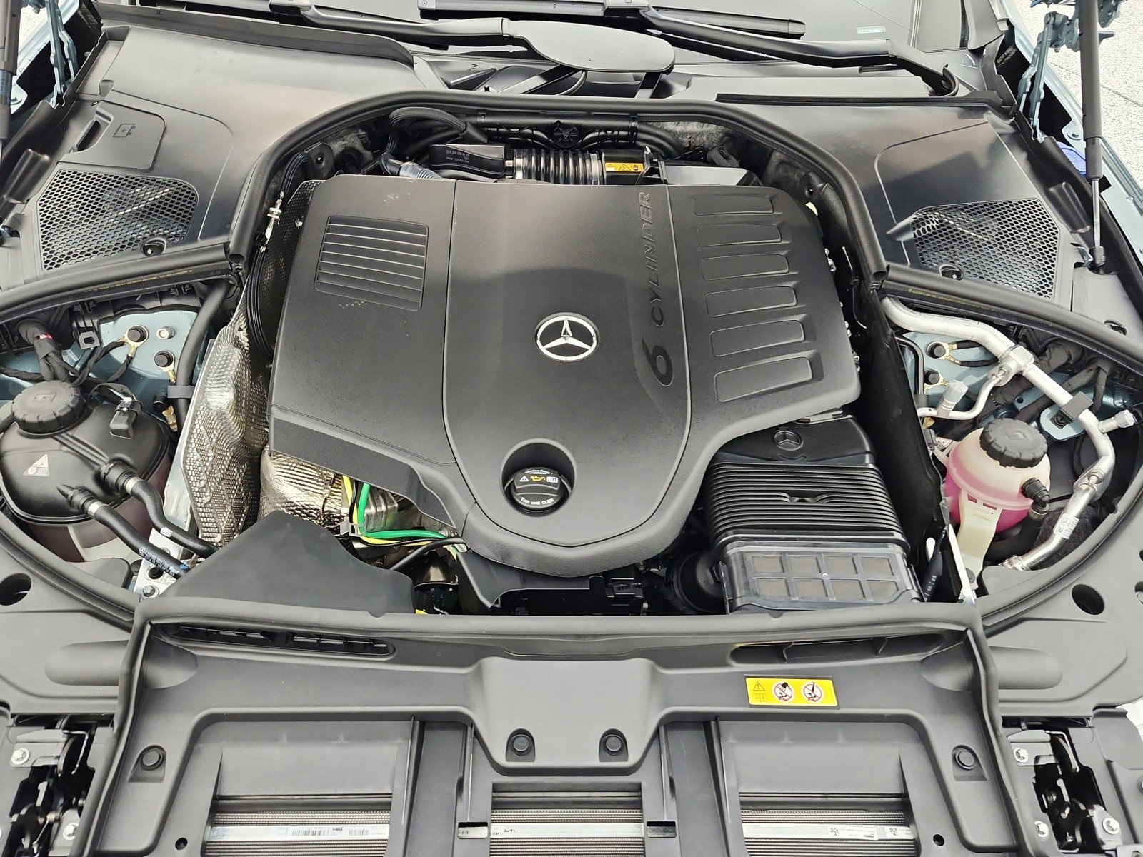 New 2026 Mercedes-Benz S 500 4MATIC image 13