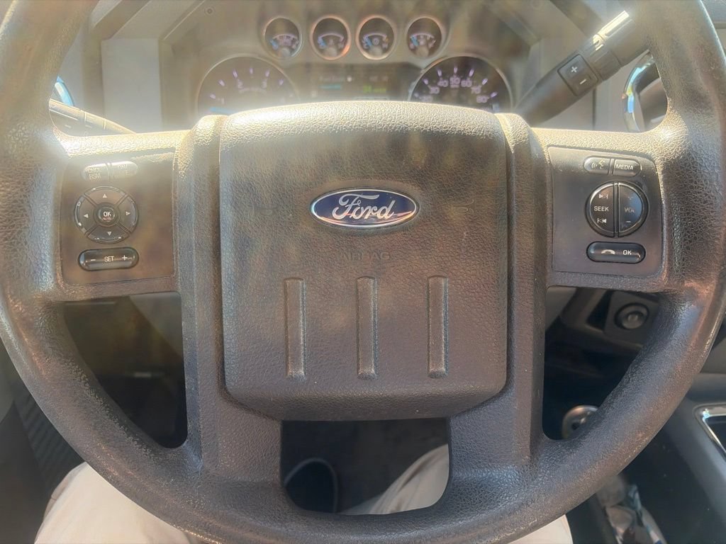 Used 2016 Ford F350 XLT w/ XLT Premium Package AWD/4WD image 13