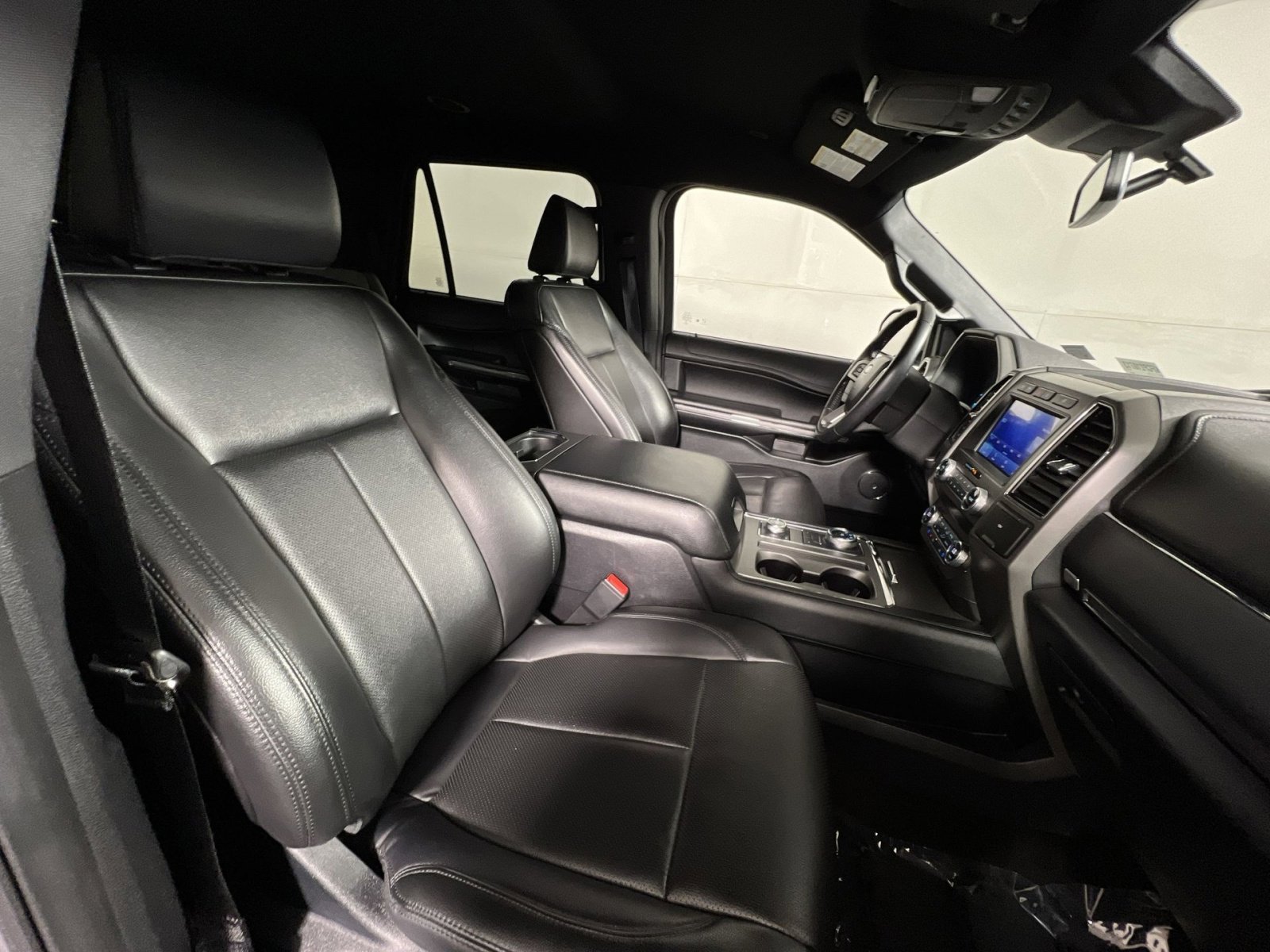 Used 2021 Ford Expedition XLT image 26