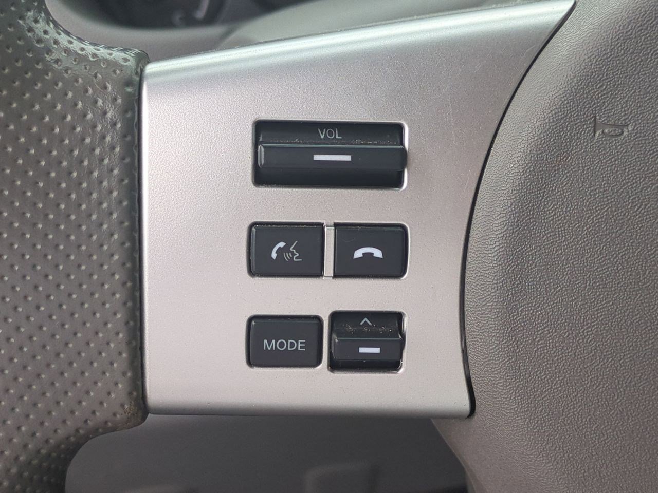 Certified 2021 Nissan Frontier SV w/ Midnight Edition Floor Mats AWD/4WD image 19