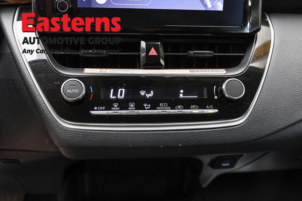 Used 2025 Toyota Corolla LE FWD image 19