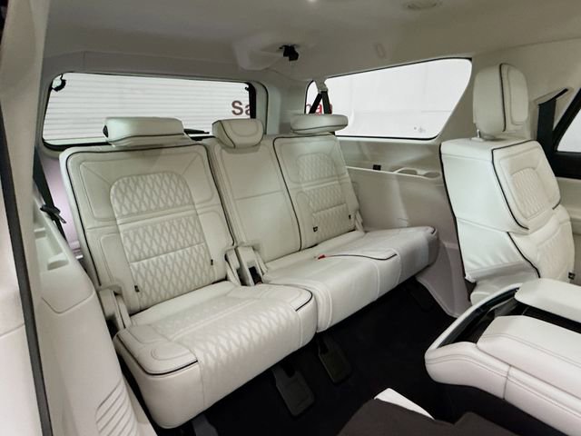 Used 2024 Lincoln Navigator L Black Label image 29