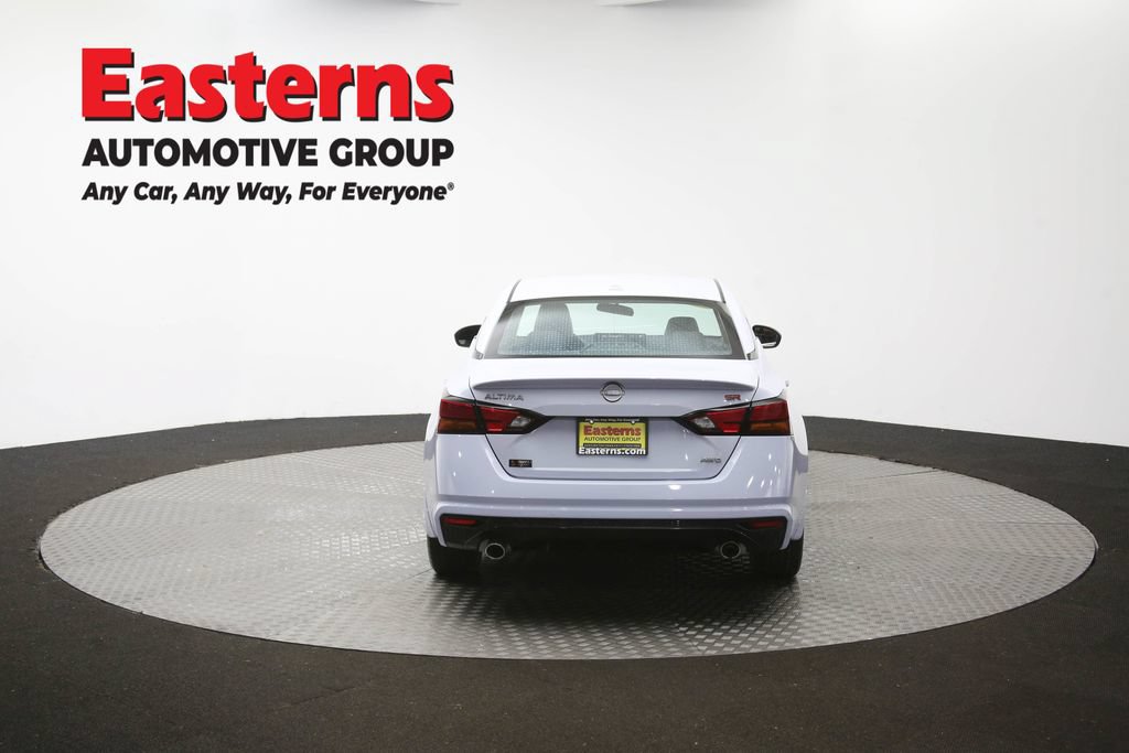 Used 2023 Nissan Altima 2.5 SR w/ SR Premium Package AWD/4WD image 37