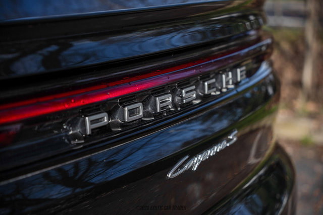 Used 2024 Porsche Cayenne S image 71