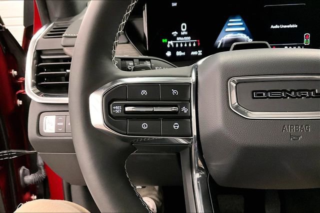 Used 2025 GMC Acadia Denali w/ Super Cruise Package image 25