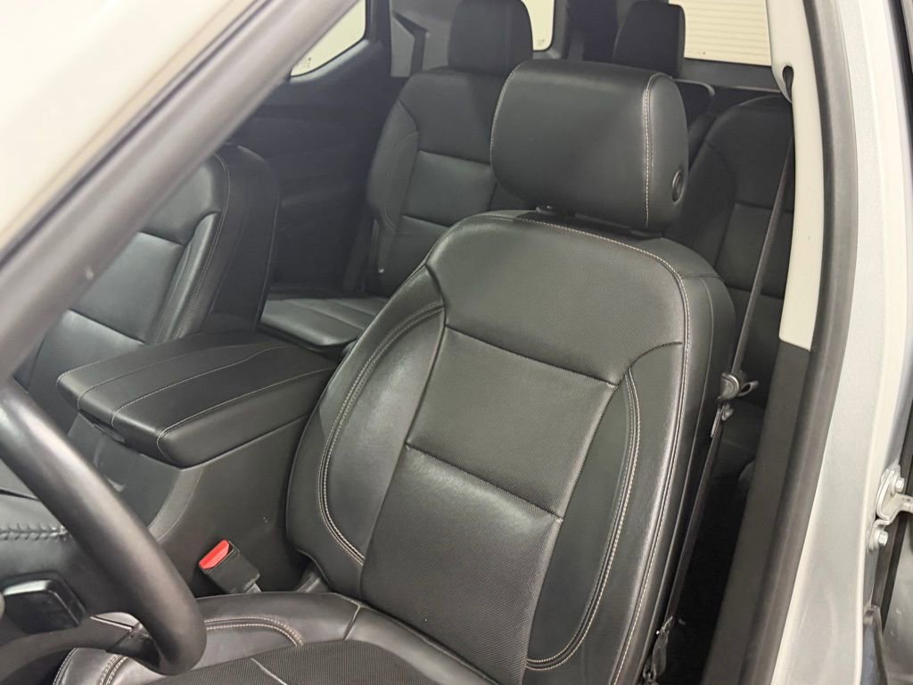 Used 2019 Chevrolet Traverse Premier w/ Redline Edition image 27