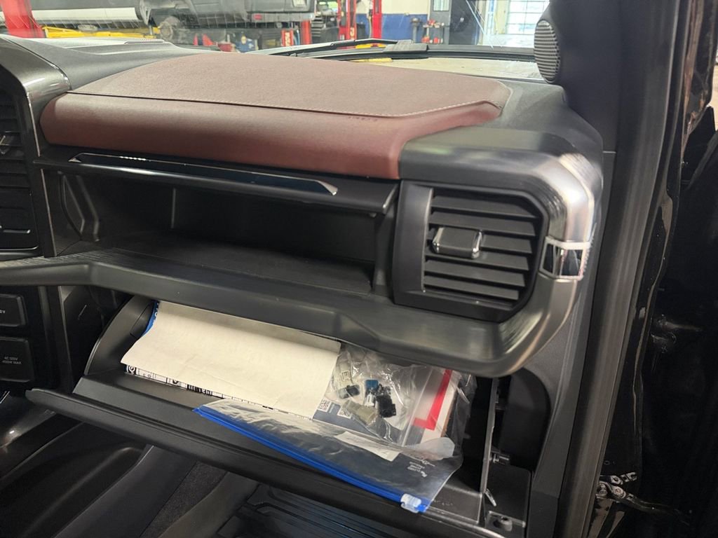 Used 2023 Ford F150 Lariat w/ Equipment Group 502A High image 18