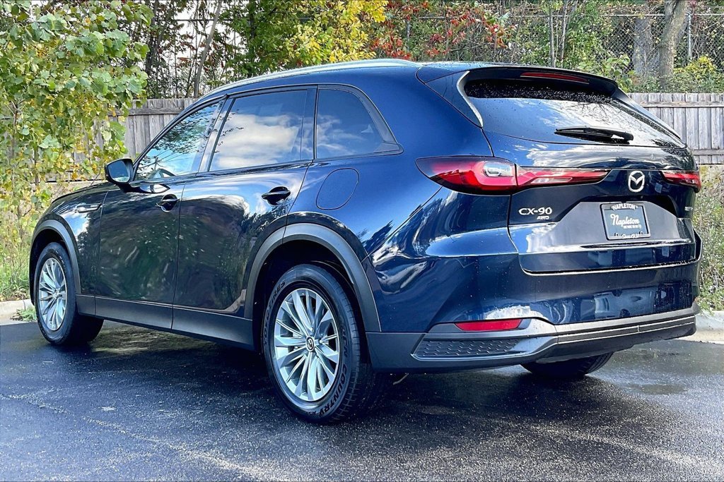 Used 2024 MAZDA CX-90 Plug-In Hybrid w/ Preferred AWD/4WD image 11