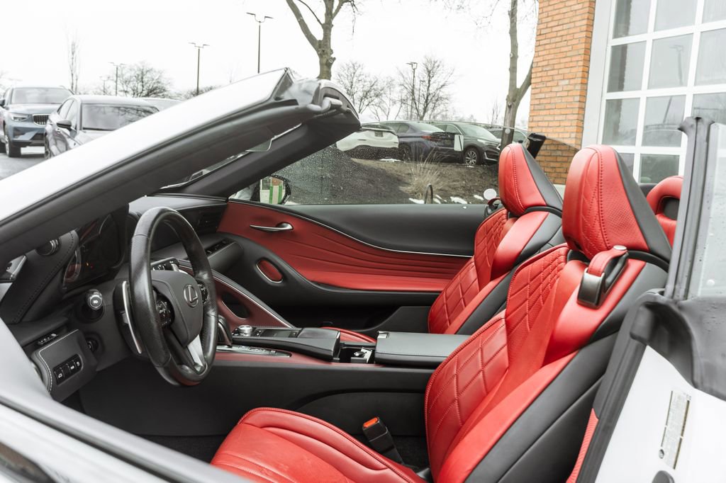 Used 2021 Lexus LC 500 Convertible image 27