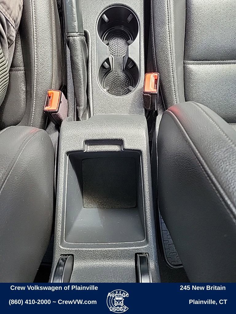 Used 2016 Volkswagen Jetta SEL w/ Lighting Package image 10