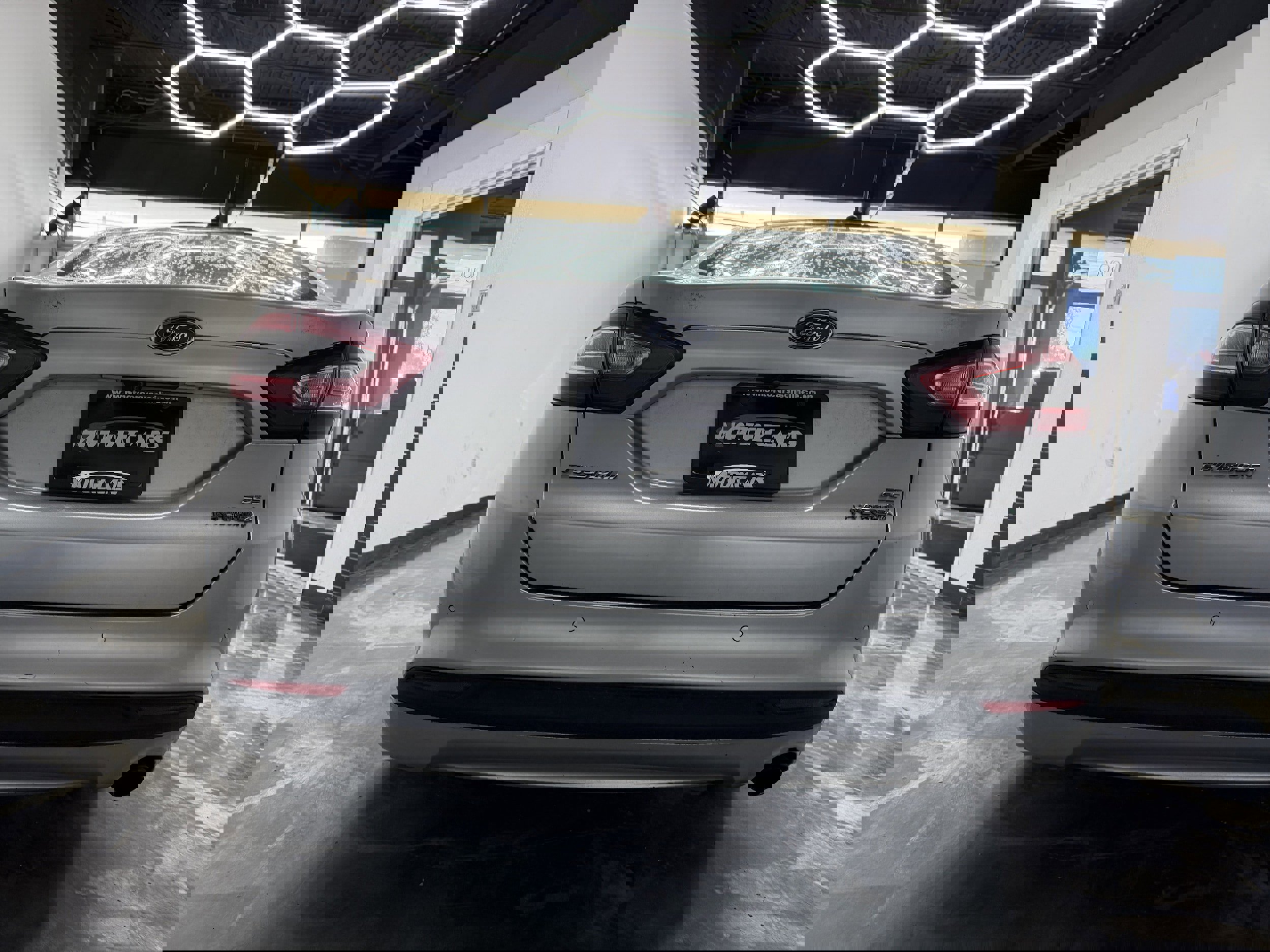 Used 2013 Ford Fusion SE image 8