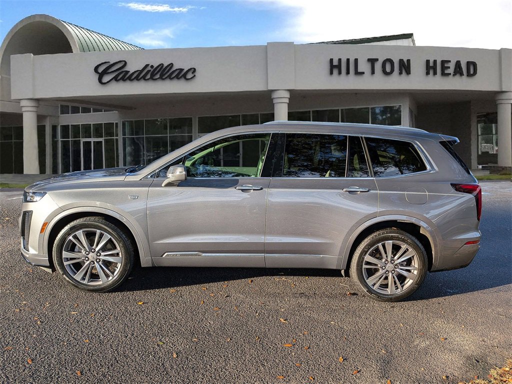 Used 2020 Cadillac XT6 Premium Luxury image 3