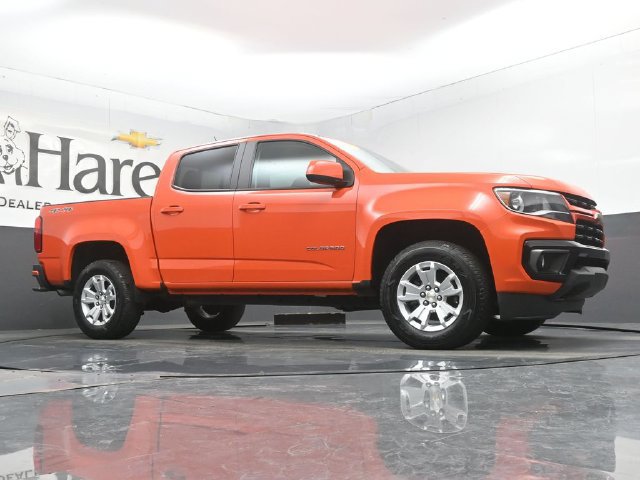 Used 2021 Chevrolet Colorado LT w/ Safety Package AWD/4WD image 2