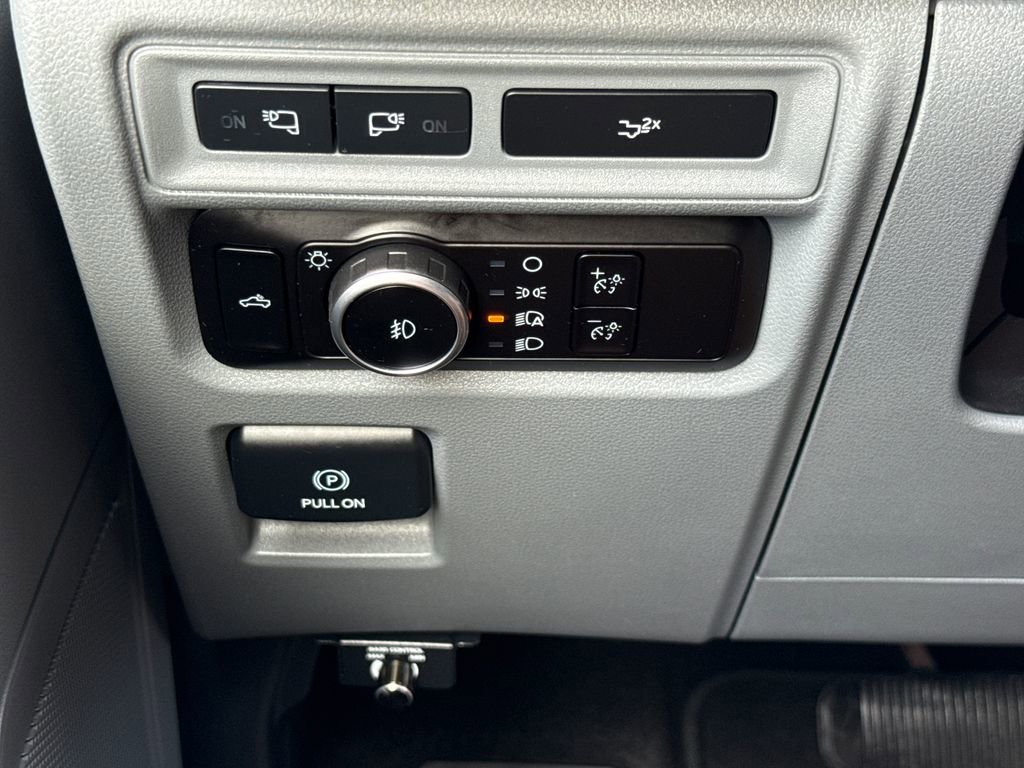 Certified 2023 Ford F150 XLT w/ Equipment Group 302A High image 17