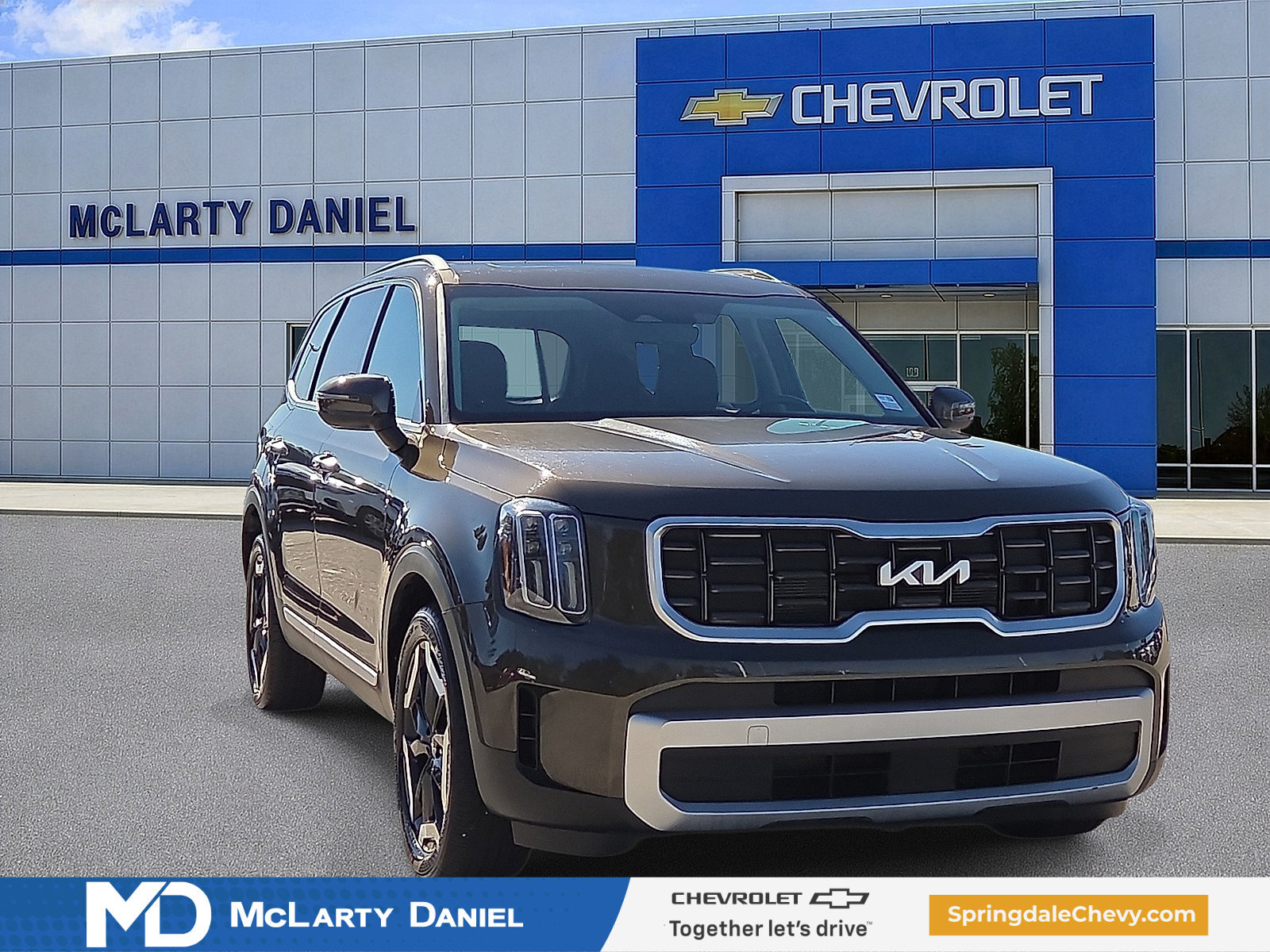Used 2025 Kia Telluride S