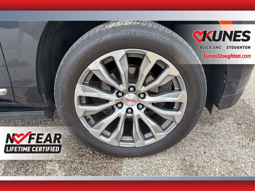 Used 2021 GMC Yukon Denali w/ Denali Premium Package image 15