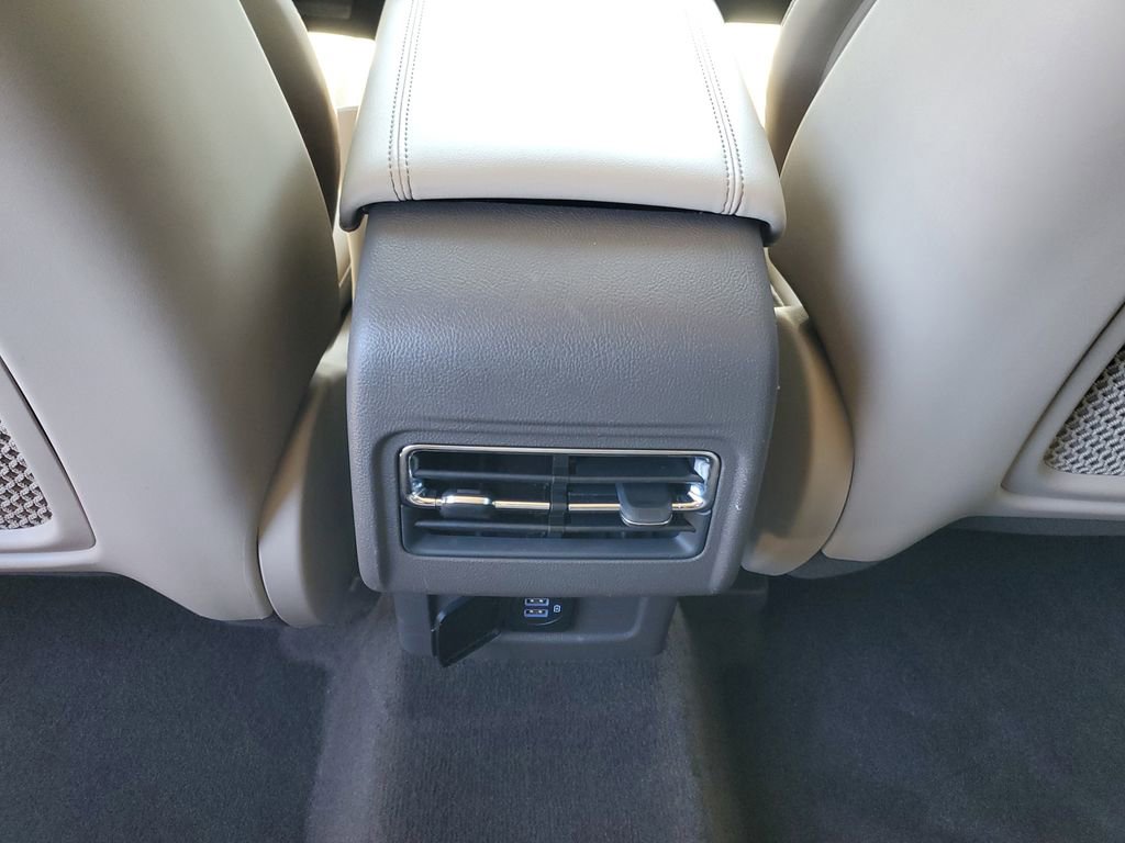 Certified 2022 Lincoln Corsair FWD image 14