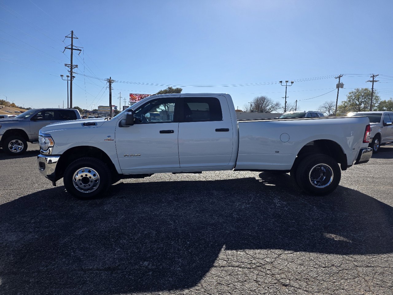 Used 2024 RAM 3500 Big Horn image 4