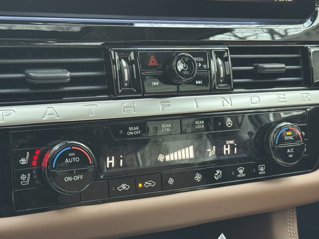 New 2026 Nissan Pathfinder Platinum AWD/4WD image 35