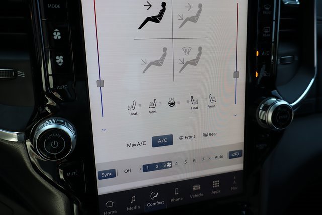 Used 2025 RAM 2500 Laramie image 26