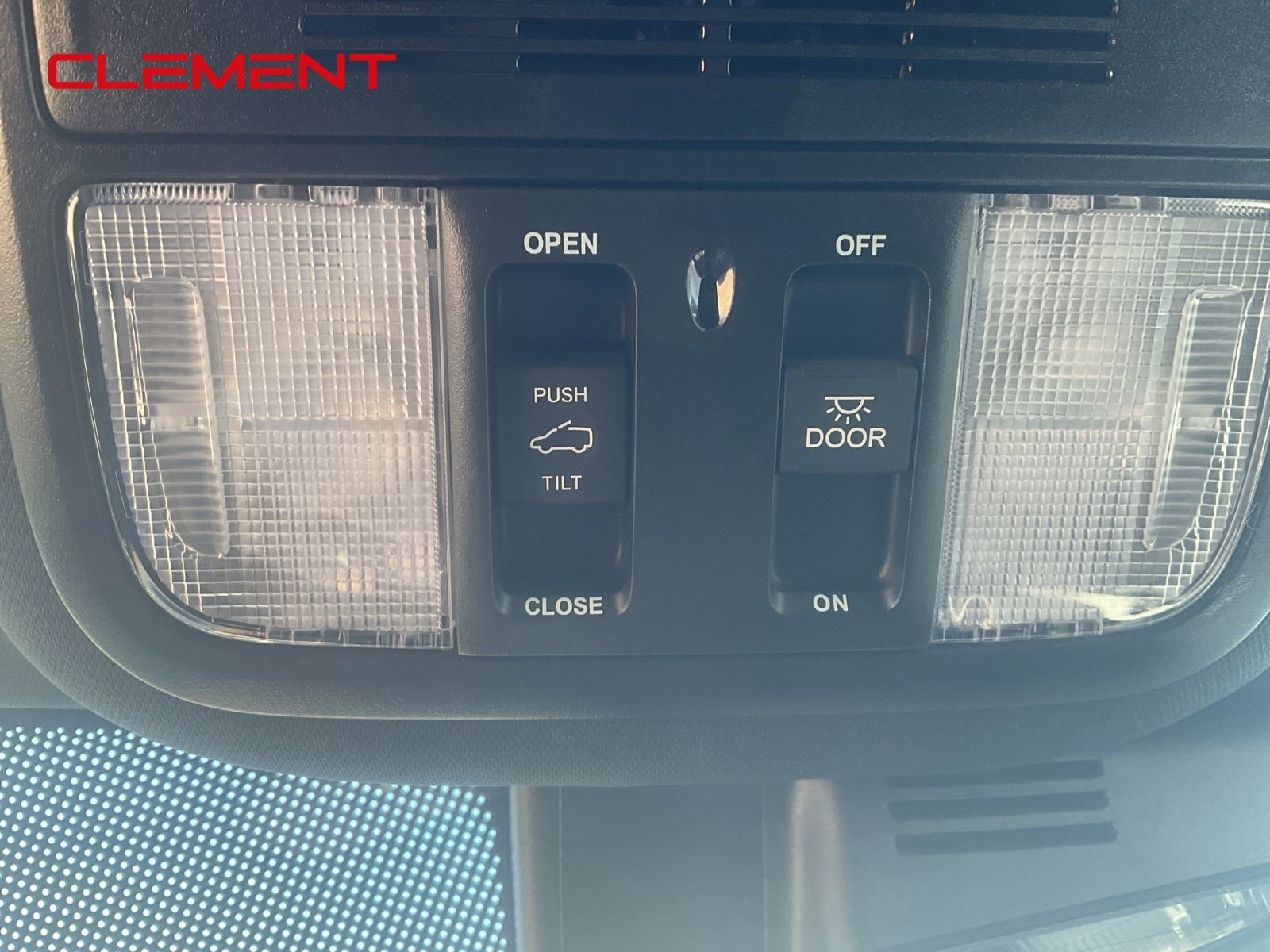 Used 2022 Honda Passport TrailSport image 16