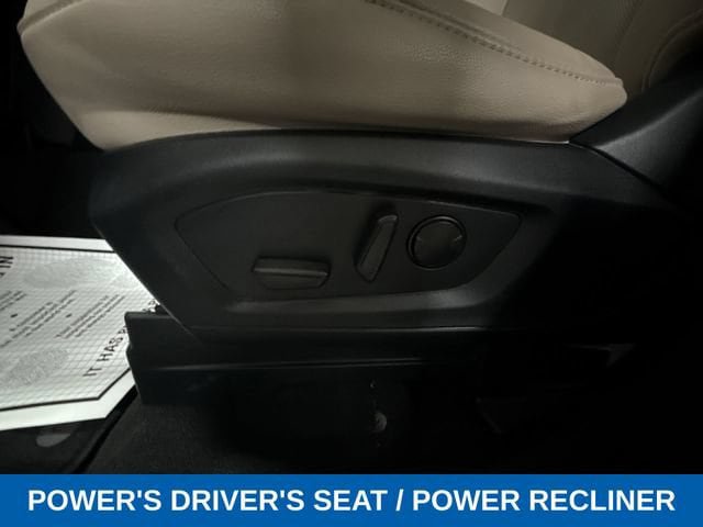 Used 2023 Ford Explorer Limited AWD/4WD image 35