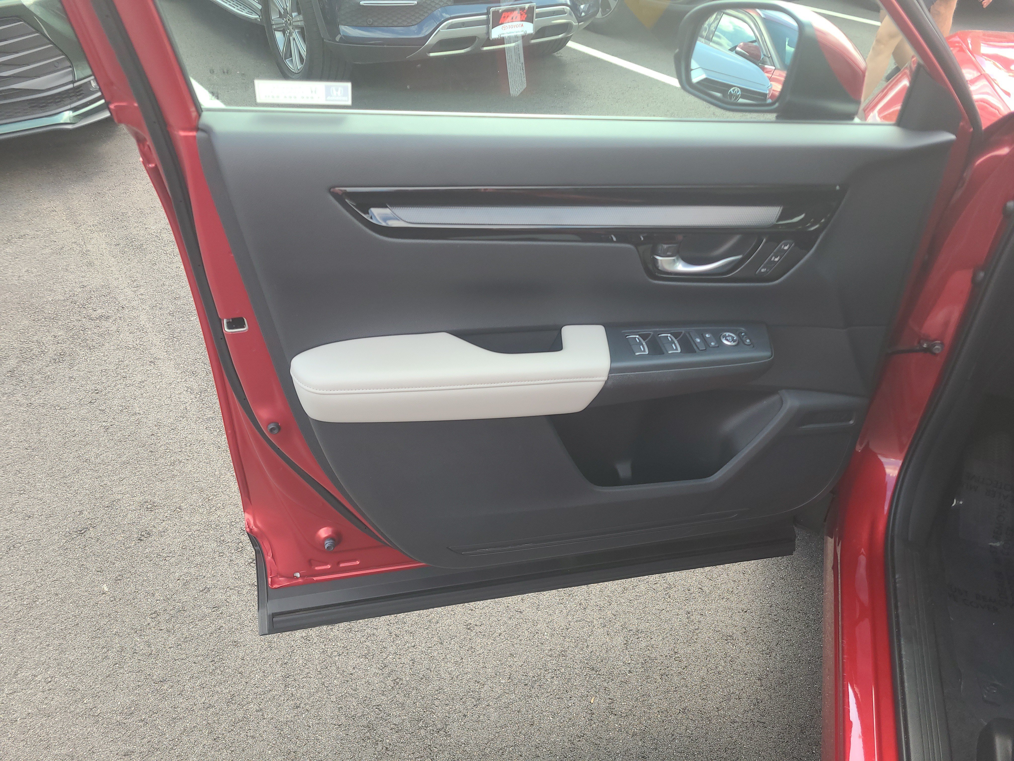 Used 2023 Honda CR-V EX-L image 14