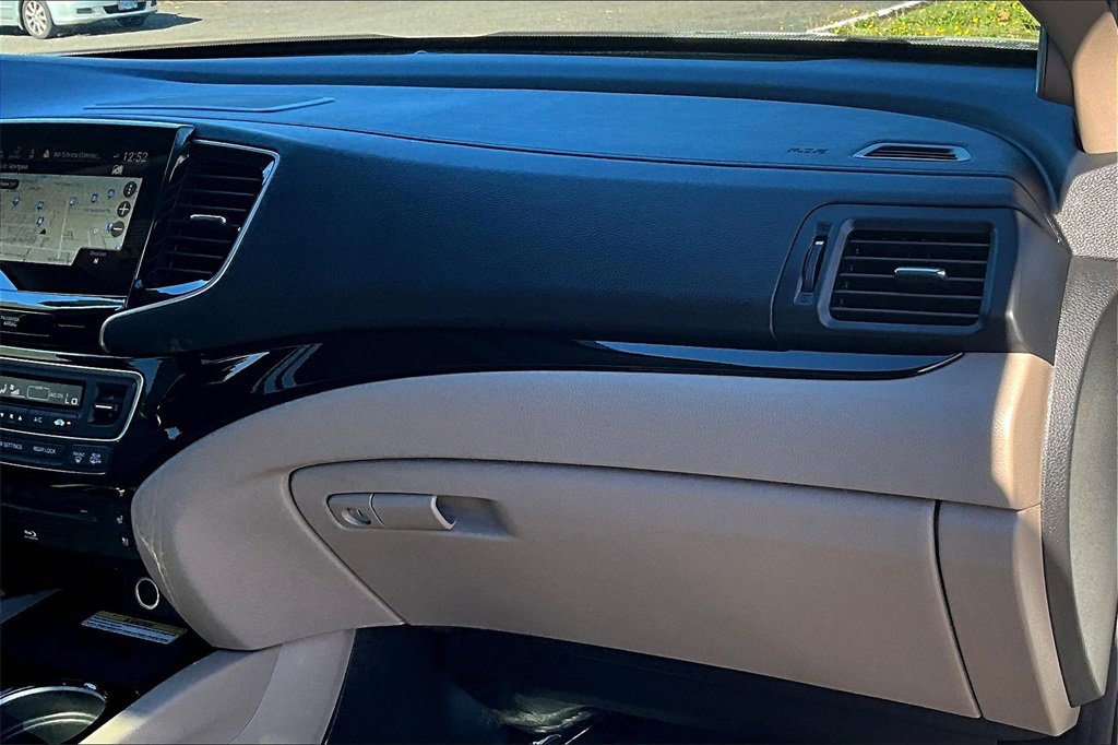 Used 2021 Honda Pilot Elite image 19