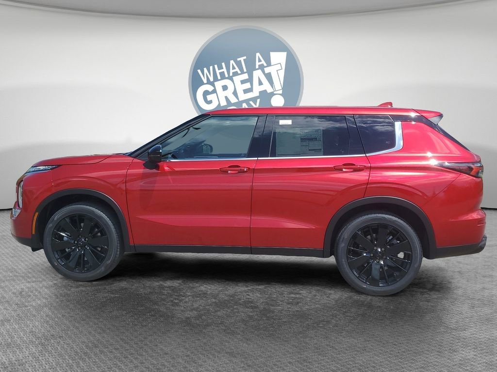 New 2026 Mitsubishi Outlander LE AWD/4WD image 6