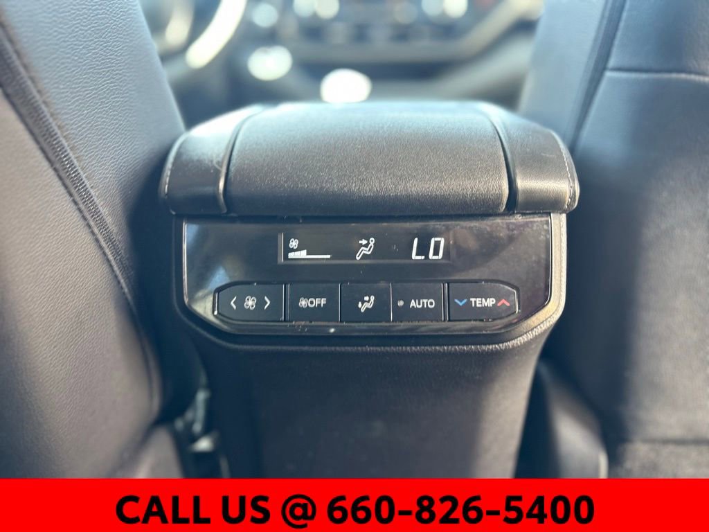 Certified 2024 Toyota Highlander XLE AWD/4WD image 8