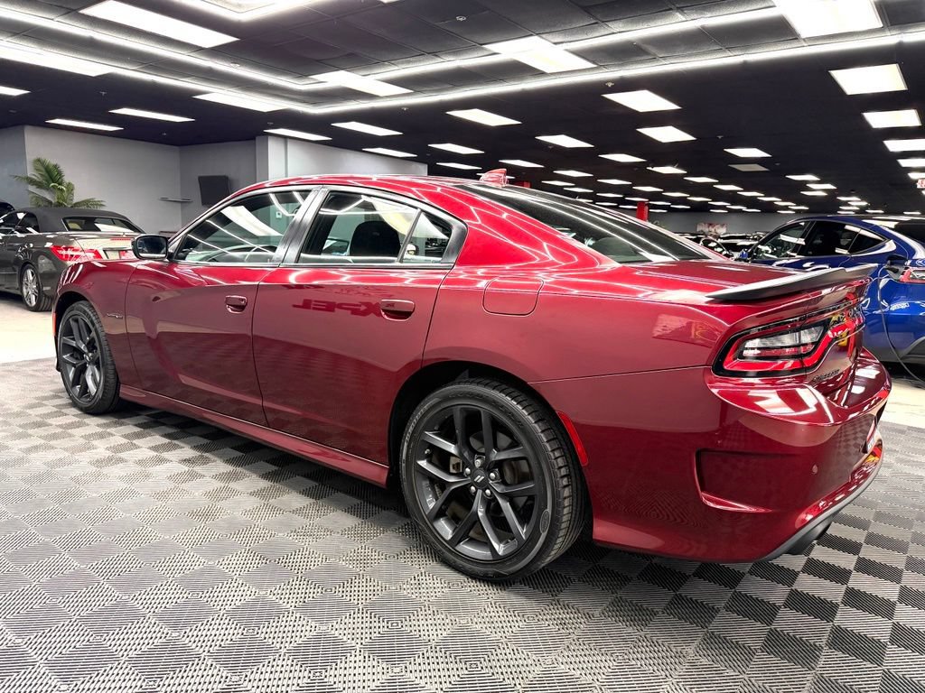 Used 2022 Dodge Charger R/T w/ Blacktop Package RWD image 9