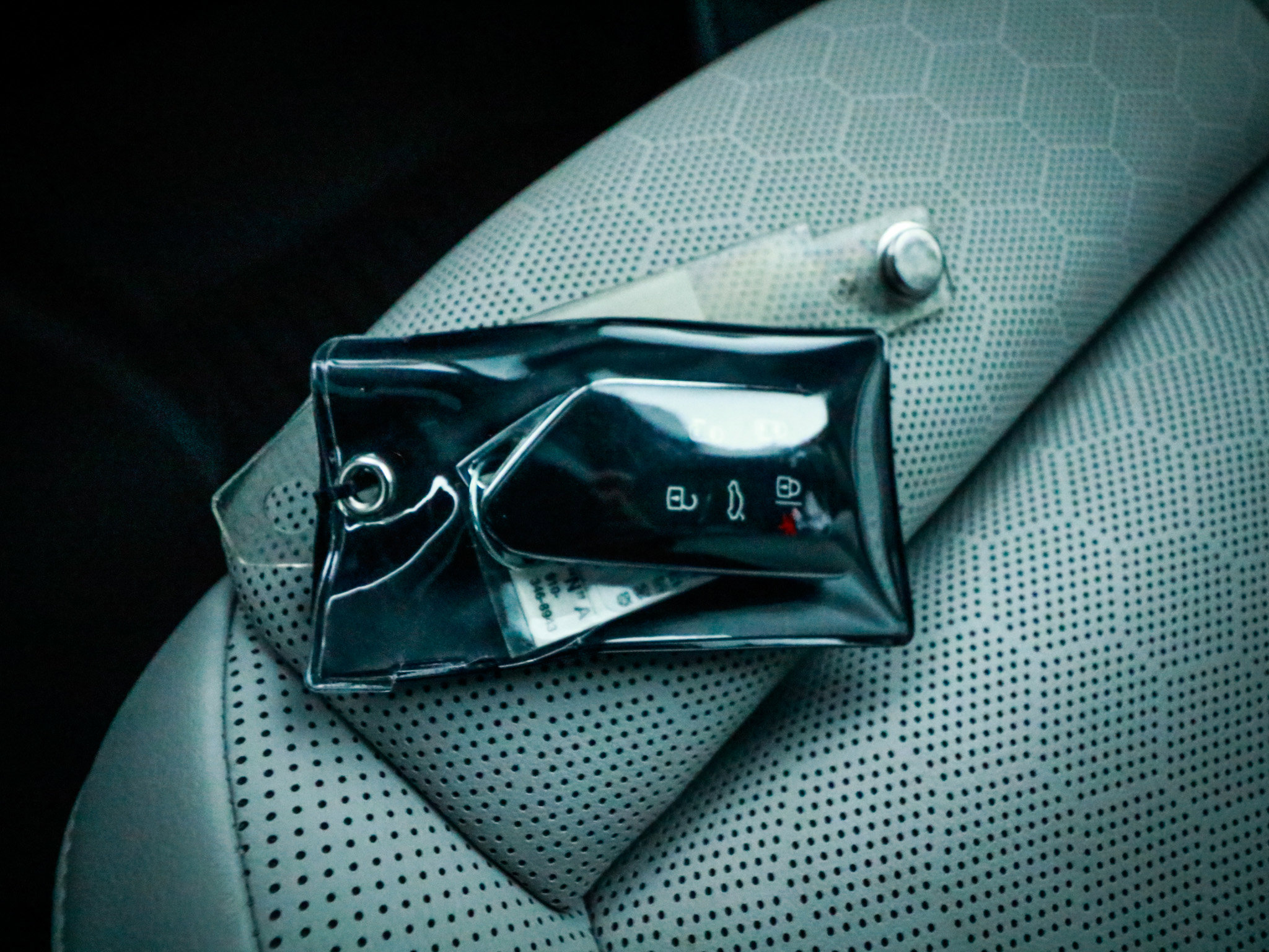 Used 2025 Volkswagen ID. Buzz 1st Edition image 36