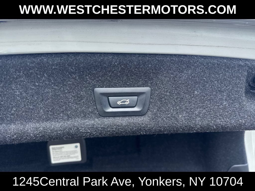 Used 2021 BMW 330e xDrive w/ Driving Assistance Package AWD/4WD image 27
