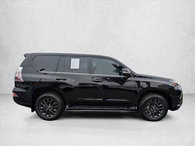 Used 2021 Lexus GX 460 Premium w/ Premium Package image 4