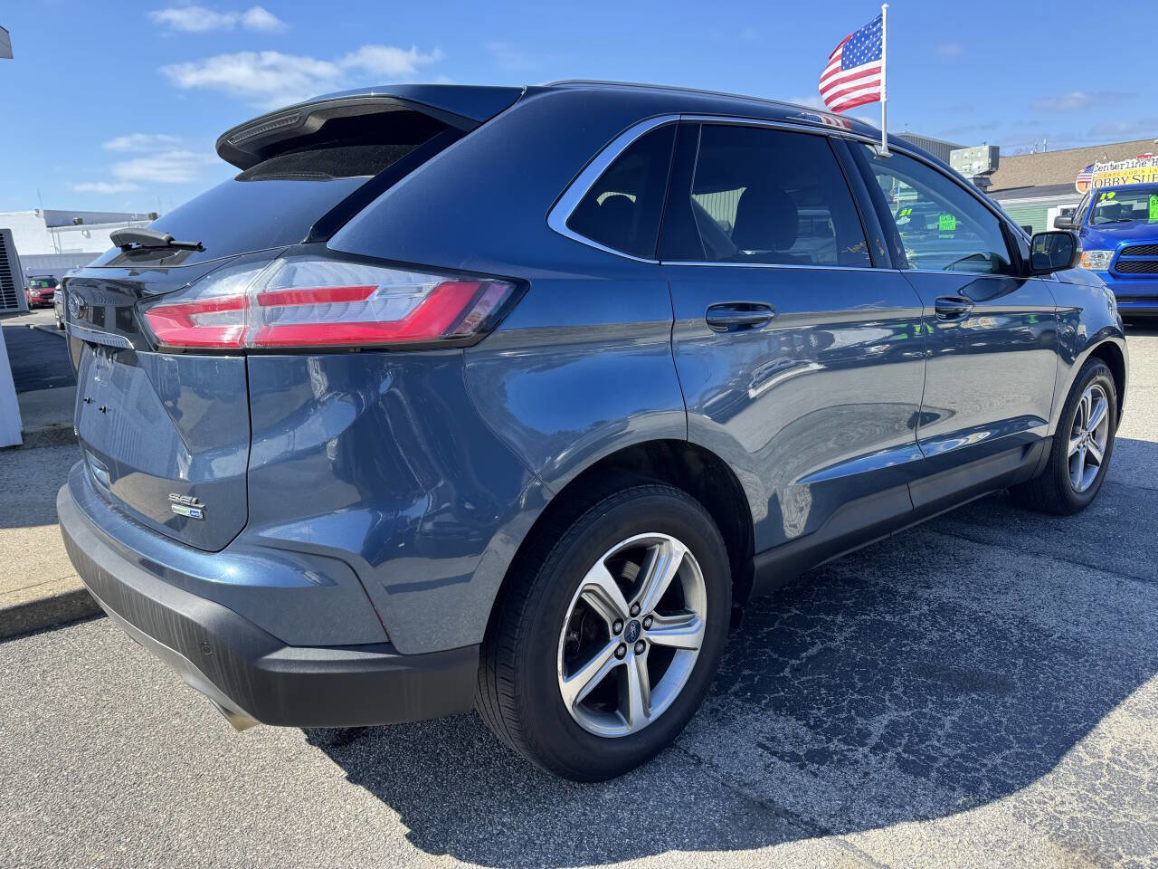 Used 2019 Ford Edge SEL w/ Equipment Group 201A image 10