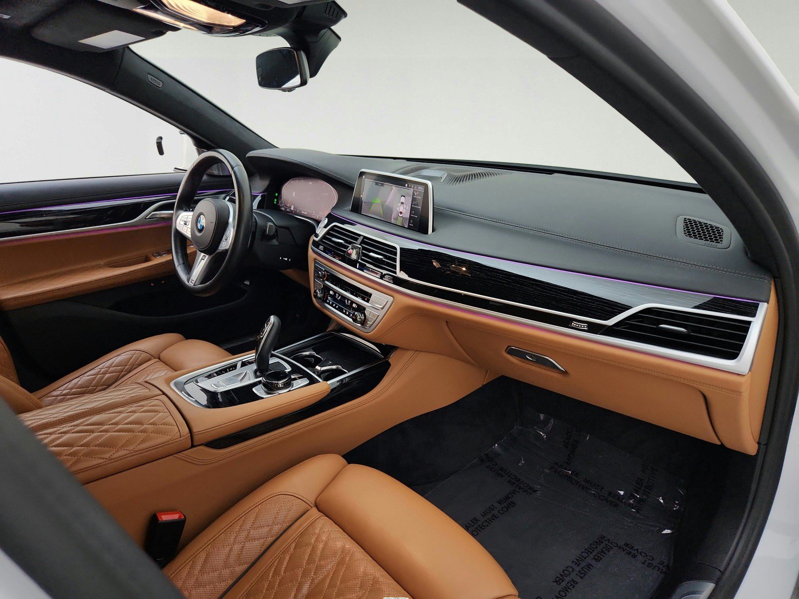 Used 2022 BMW 750i xDrive AWD/4WD image 29