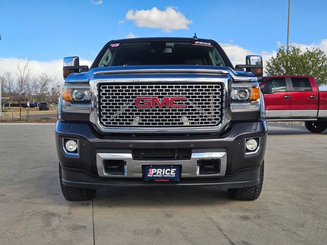 Used 2015 GMC Sierra 2500 Denali w/ Duramax Plus Package image 2