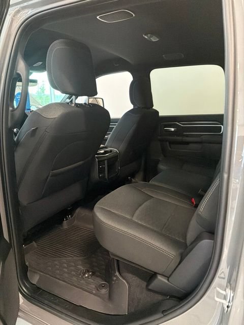 New 2026 RAM 2500 Big Horn AWD/4WD image 7