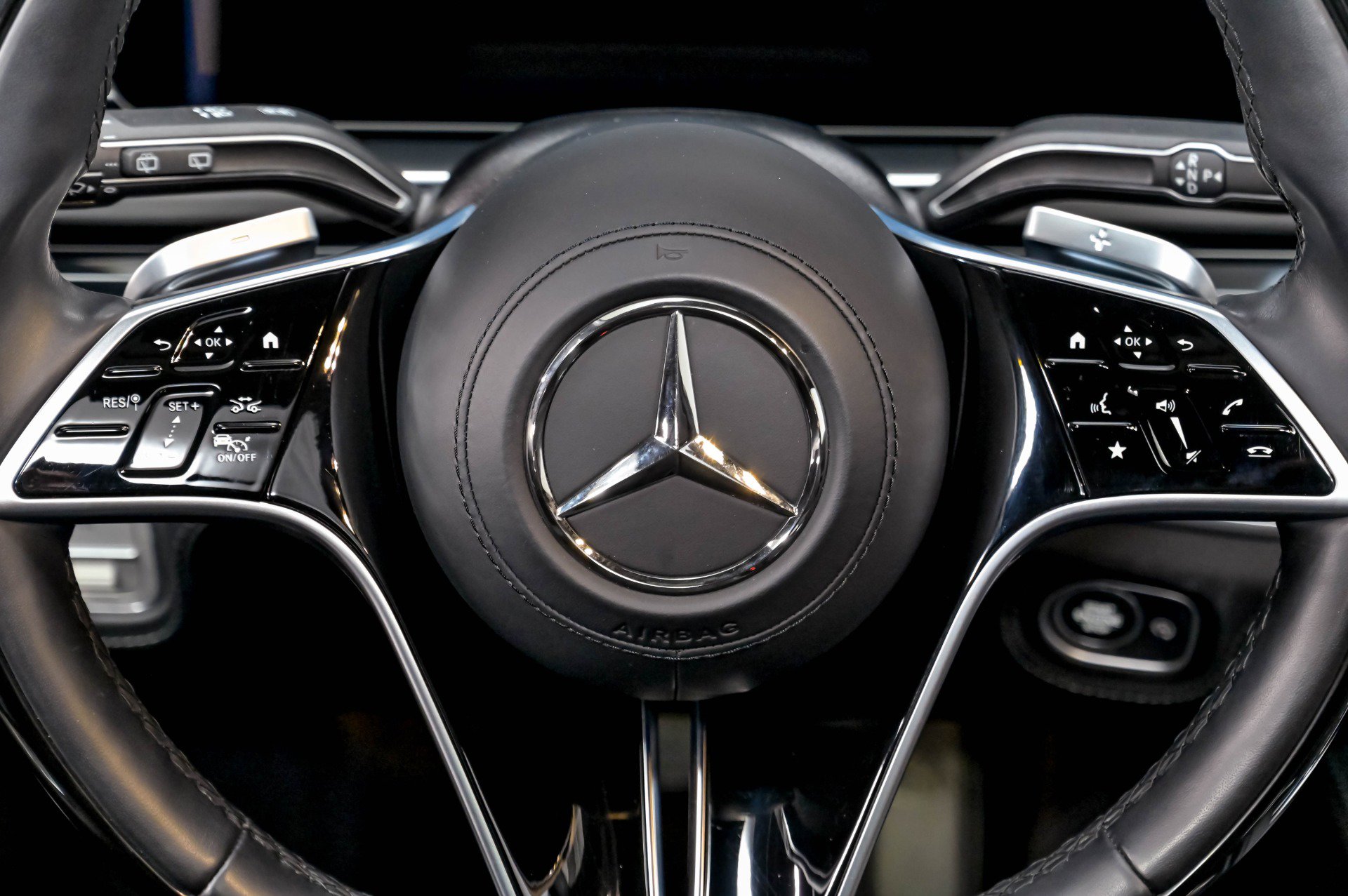 Used 2024 Mercedes-Benz Maybach GLS 600 4MATIC image 70