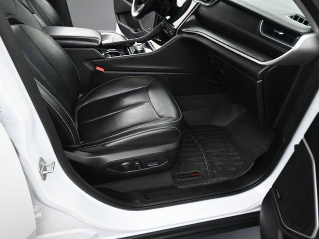 Used 2021 Jeep Grand Cherokee L Limited image 29