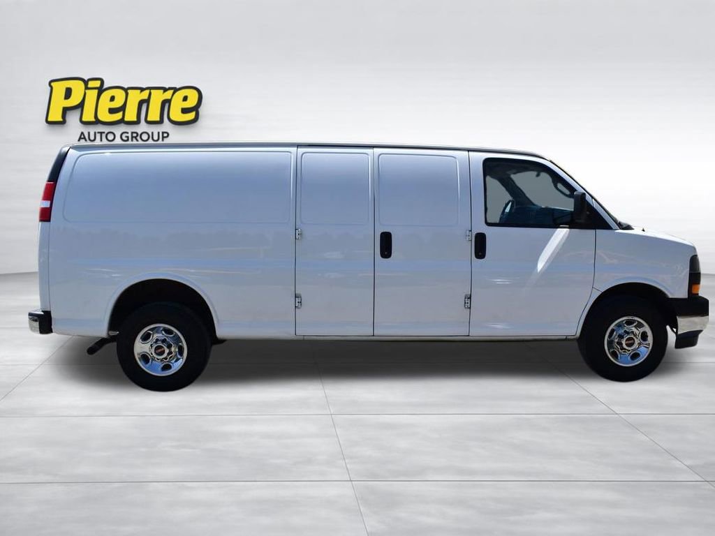 Used 2020 GMC Savana 2500 Extended w/ Driver Convenience Package RWD image 8