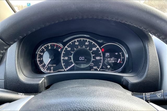 Used 2019 Nissan Versa Note SV FWD image 13