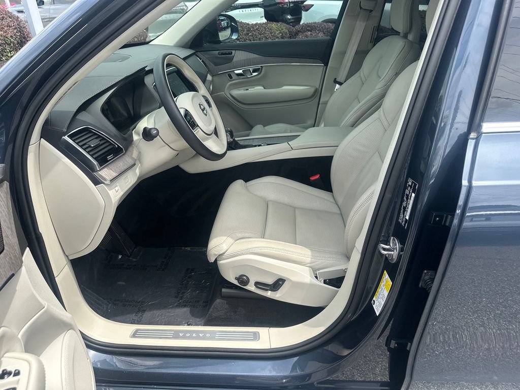Used 2022 Volvo XC90 T6 Inscription w/ Advanced Package AWD/4WD image 9